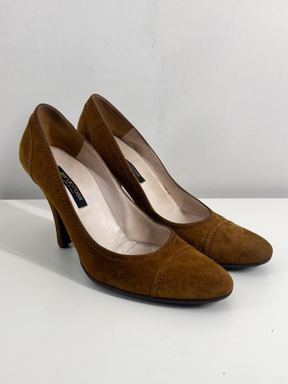 Sergio Rossi Brown Suede Leather Cap Toe Pumps Made in Italy Cognac Heels 37